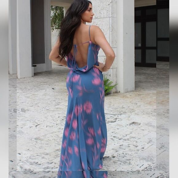 Zara FLOWY NECKLINE PRINTED DRESS - Picture 2 of 11